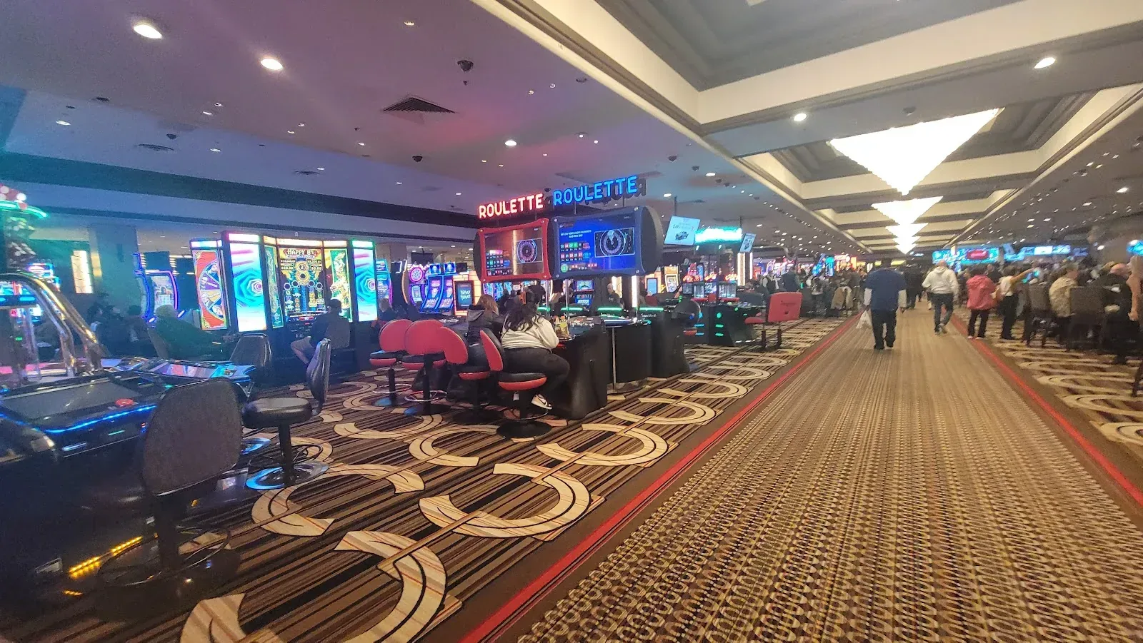Another view inside Horseshoe Poker Room